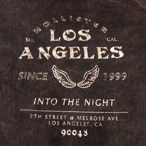 Rare Hollister T-shirt M